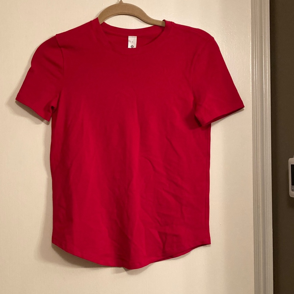 Lululemon love short sleeve Crew tee 0